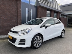 Kia Rio - 1.2(4cil.) CVVT ExecutiveLine NAV | LED | CAMERA | CRUISE CONTROL | CLIMATE CONTROL