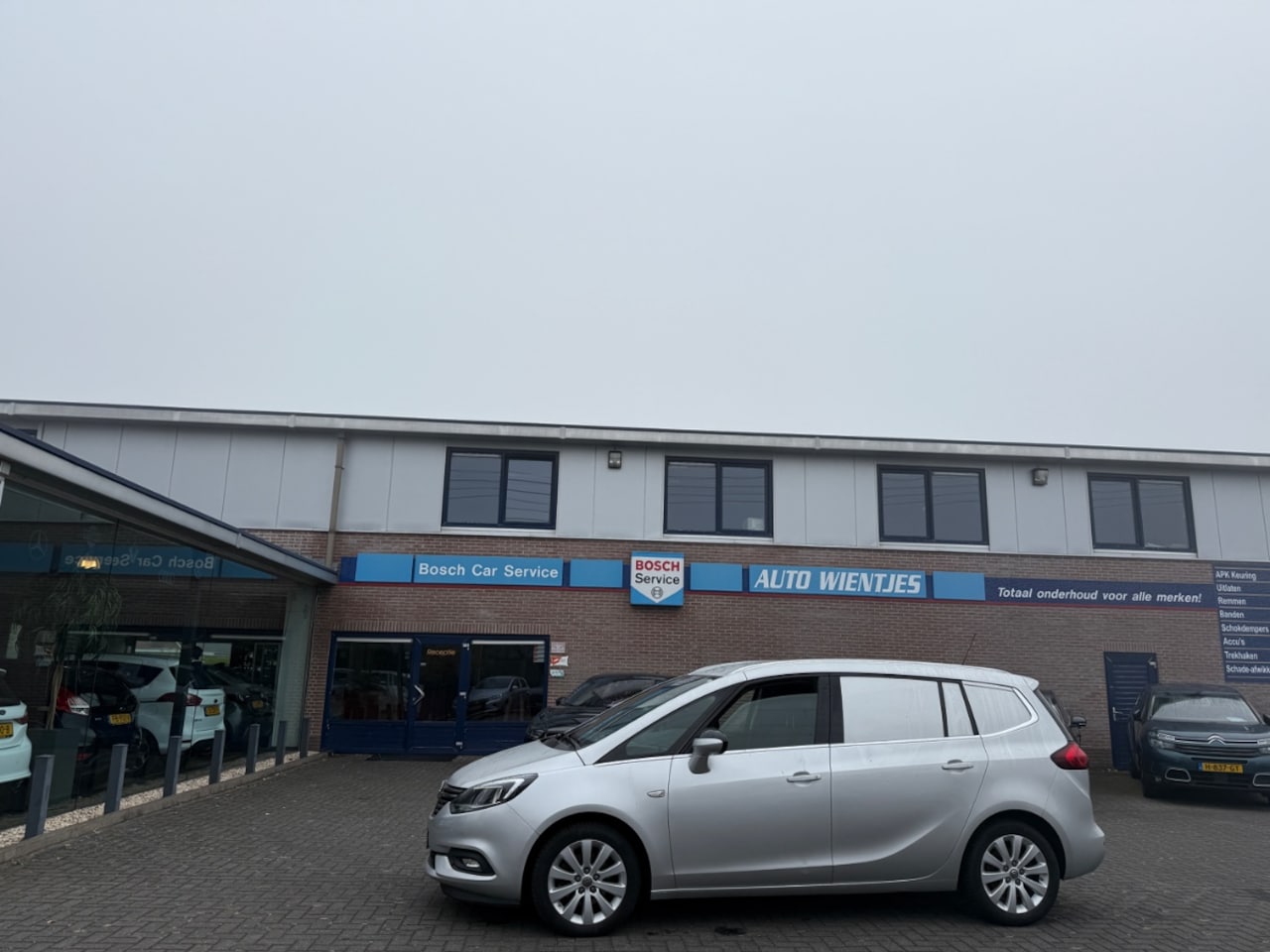 Opel Zafira Tourer - Van | 1.6 Cdti 100kw | Airco | Navi | Camera - AutoWereld.nl