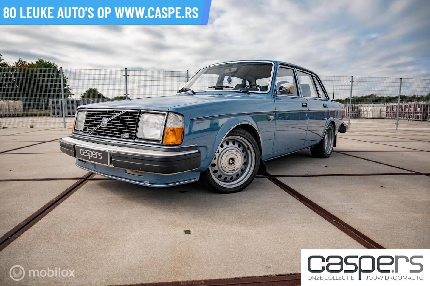 Volvo 244 - restomod 2.3 Turbo | Scotia Blue | M90 bak - AutoWereld.nl