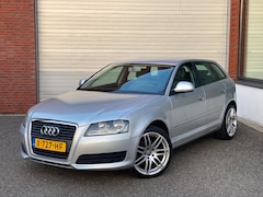 Audi A3 Sportback - 1.4 TFSI Attraction |AUTOMAAT | CARPLAY| AIRCO| NEW APK