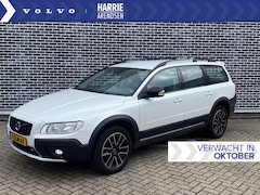 Volvo XC70 - T5 Aut. FWD Dynamic Edition | Leder | Trekhaak | Stoelverwarming | All Seasonbanden | Verw