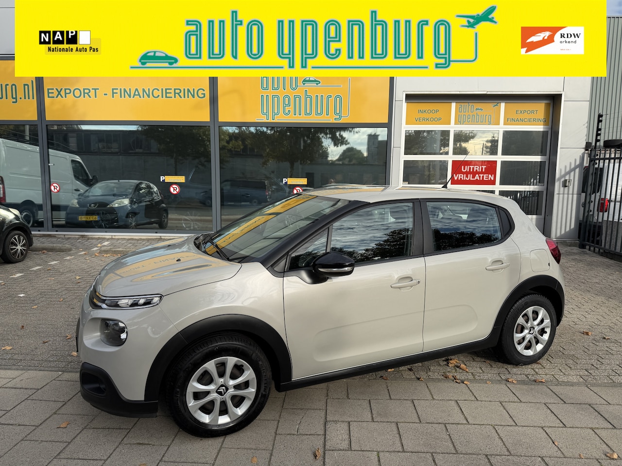 Citroën C3 - 1.2 PureTech Feel * 111.100 Km * Airco * Cruise Control * - AutoWereld.nl