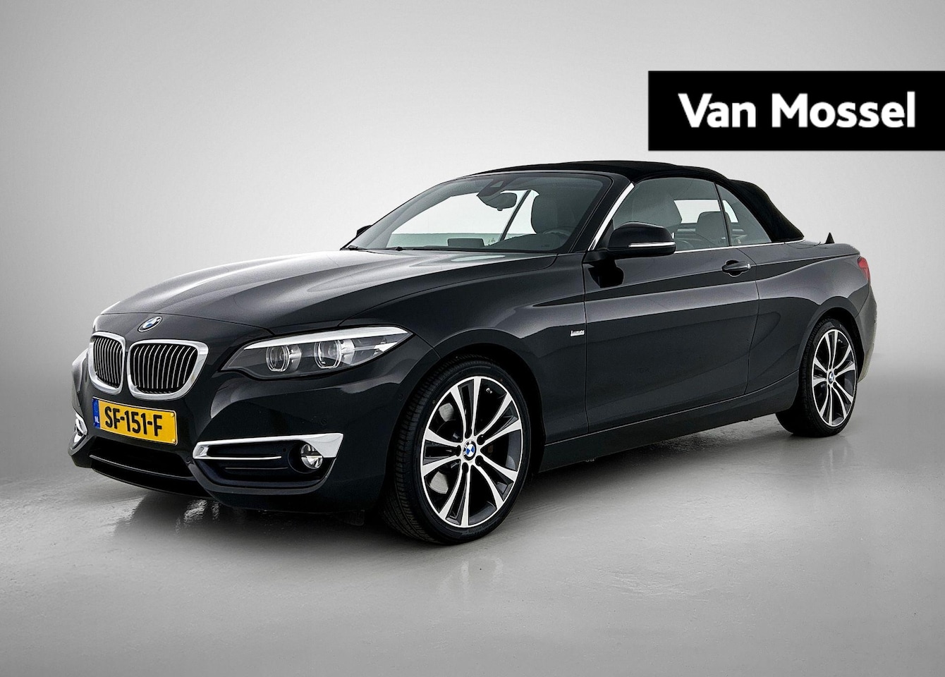 BMW 2-serie Cabrio - 220i High Executive | Automaat | LMV | Leder | Navigatie | Camera | Parkeer sensoren | App - AutoWereld.nl