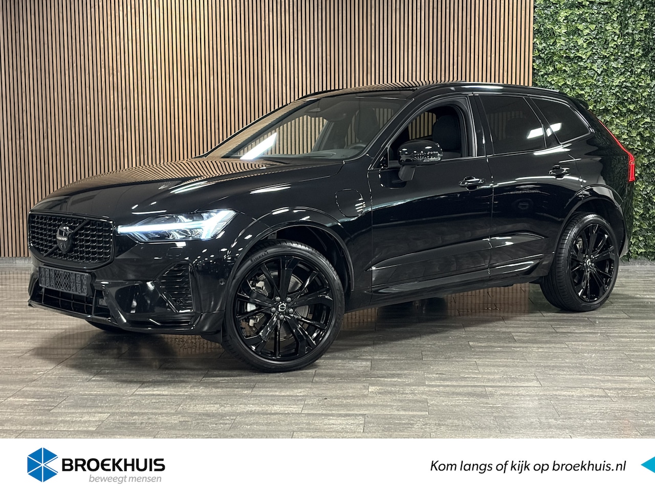 Volvo XC60 - T6 AWD Recharge Ultra Black Edition | Trekhaak | 360° Camera | Head-Up Display | Harman Ka - AutoWereld.nl