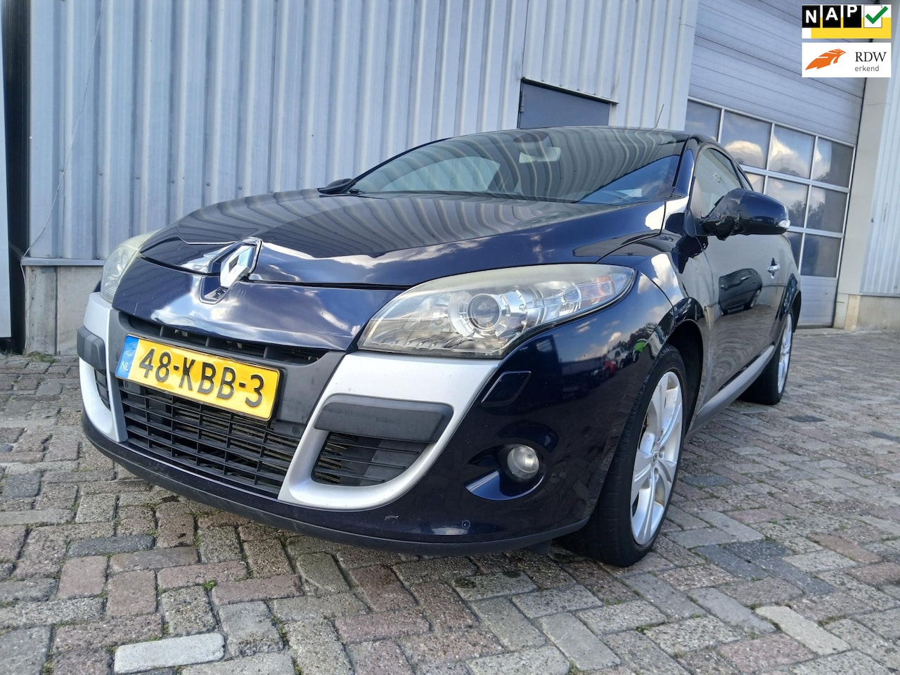 Renault Mégane Coupé - 1.4 TCe Dynamique - Schade - start niet - AutoWereld.nl