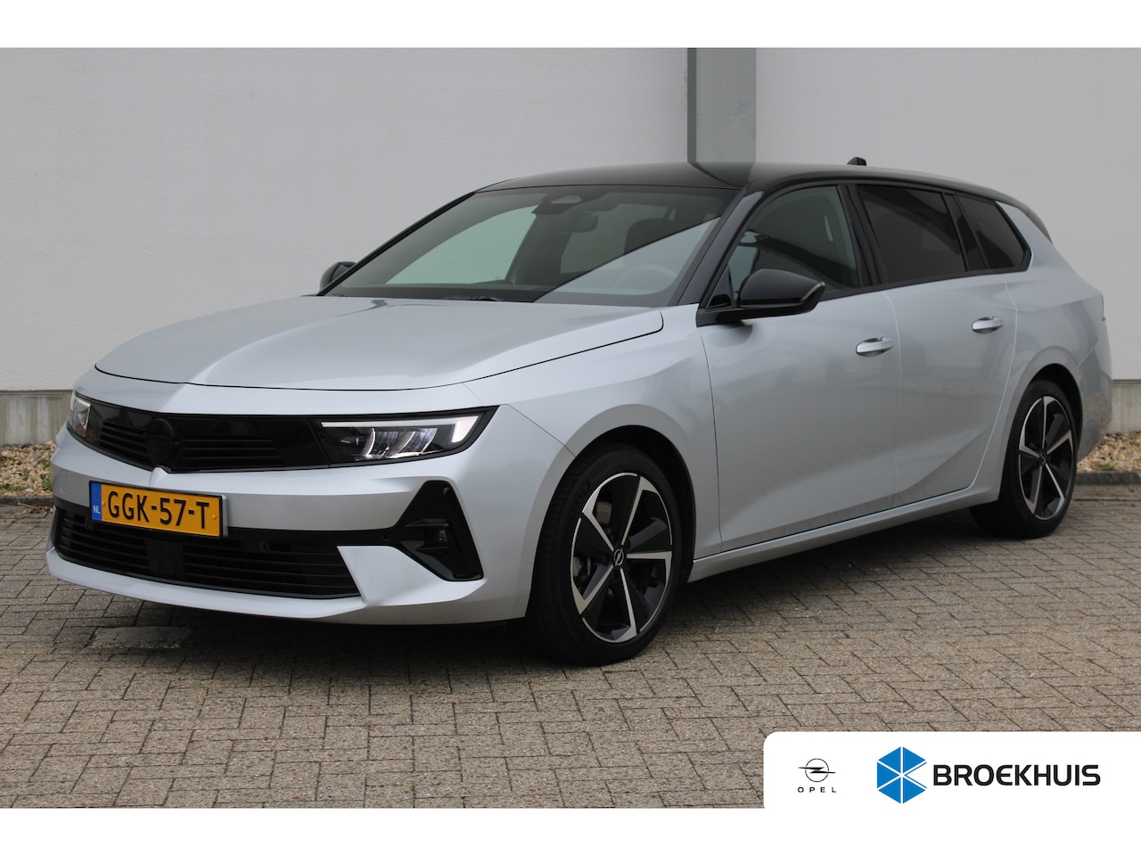 Opel Astra Sports Tourer - 1.2 Turbo Hybrid GS / Navigatie / 360 Camera / PDC V+A / Stuur -en Stoelverwarmd / Keyless - AutoWereld.nl