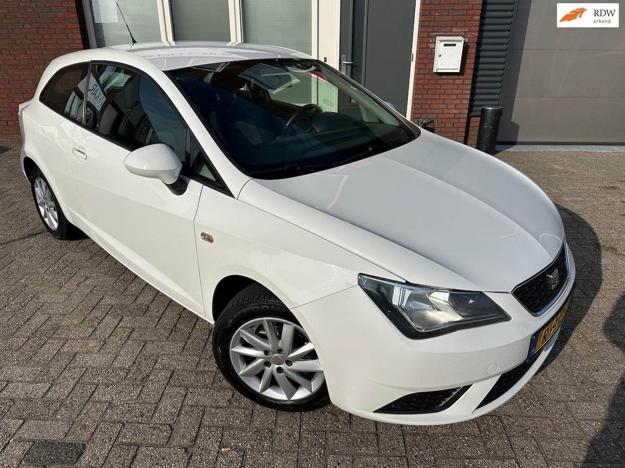 SEAT Ibiza SC - 1.2 Style / Clima / LM - AutoWereld.nl