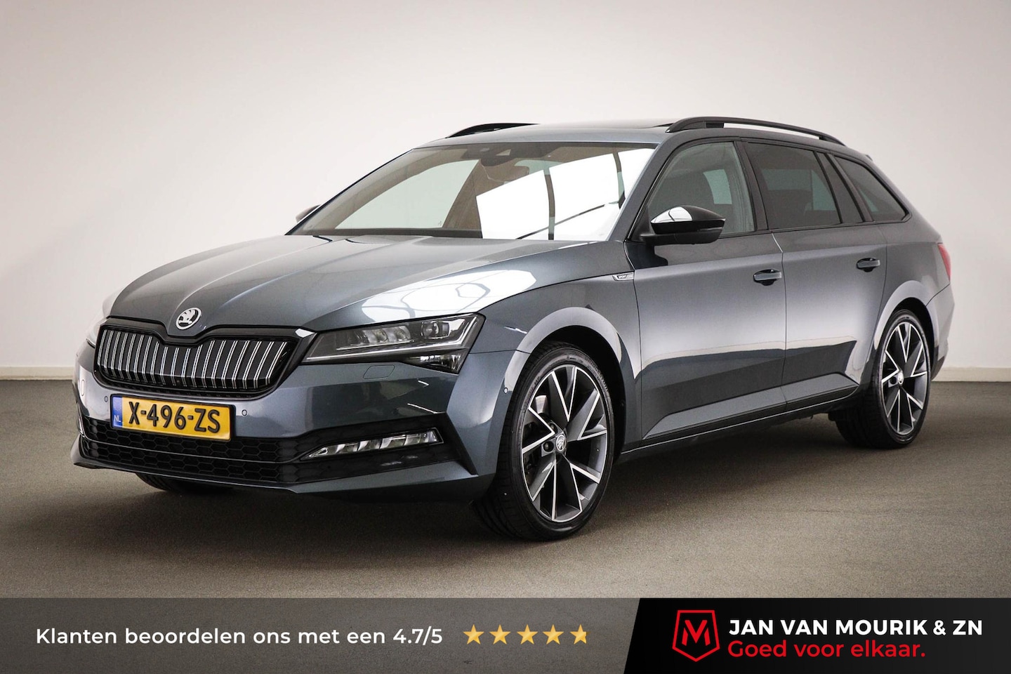 Skoda Superb Combi - 1.4 TSI iV Sportline Business | COMFORT PACK | STUURVERWARMING | PANORAMADAK | 19" - AutoWereld.nl