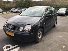 Volkswagen Polo - 1.4-16V Comfortline