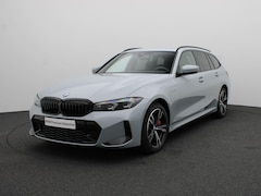 BMW 3-serie Touring - 330e SPORTPAKKET PRO | Trekhaak | PDC | HIFI | Widescreen Display | 18"