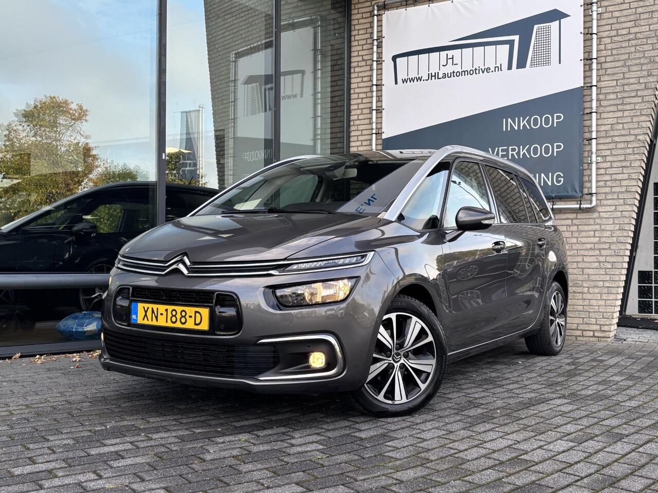 Citroën Grand C4 SpaceTourer - 1.2 PureTech Business*NAVI*ECC*7P*CRUISE*CAM*TEL* - AutoWereld.nl
