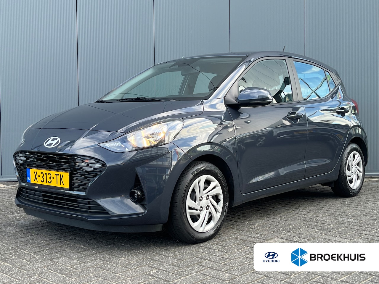 Hyundai i10 - 1.0 67pk Comfort Smart | LED | Airco | Carplay | Camera | Navigatie | Bluetooth | Cruiseco - AutoWereld.nl