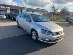 Volkswagen Passat - 2.0 TDI Highline BlueMotion