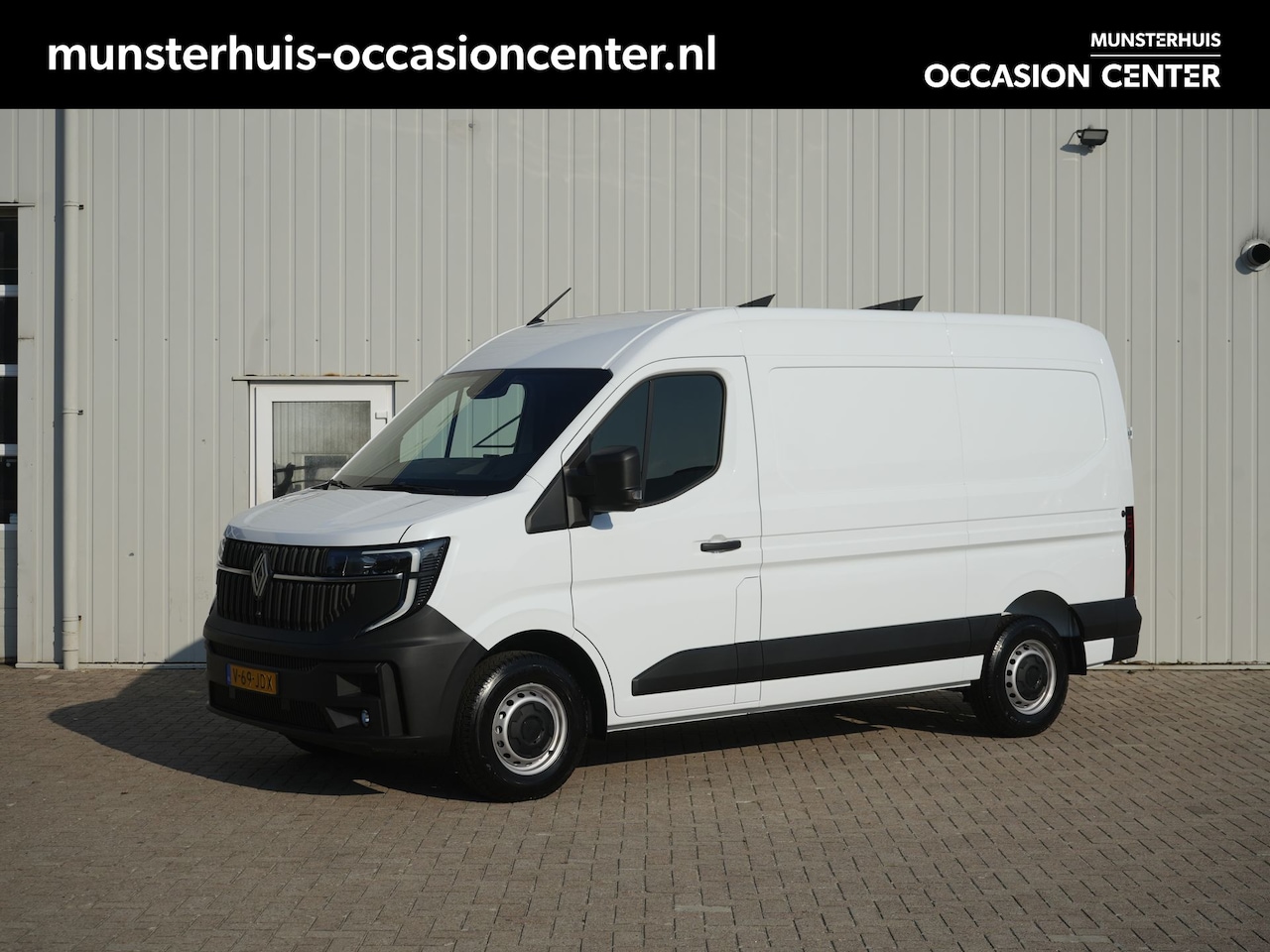 Renault Master - T35 2.0 dCi 130 L2H2 Advance - VOORRAADVOORDEEL - All Seasonbanden - Achteruitrijcamera - - AutoWereld.nl