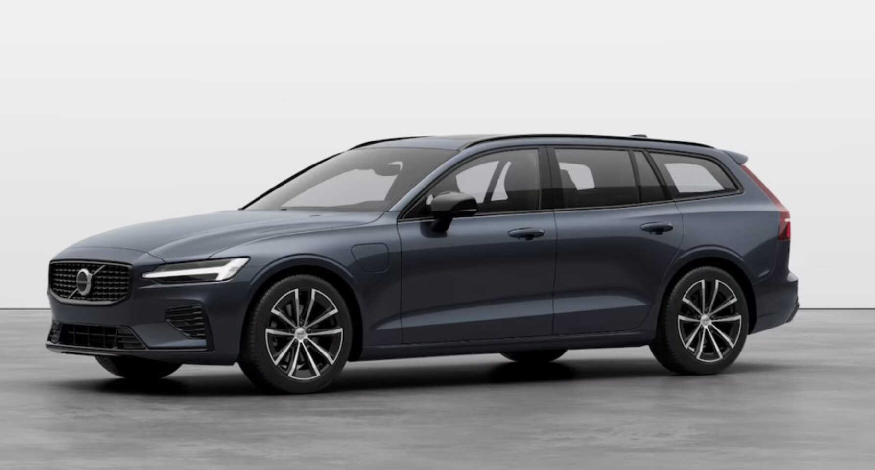Volvo V60 - T6 350PK AWD Plus Dark | Pano-dak | Sportstoelen | Trekhaak | 360° | Harman Kardon - AutoWereld.nl