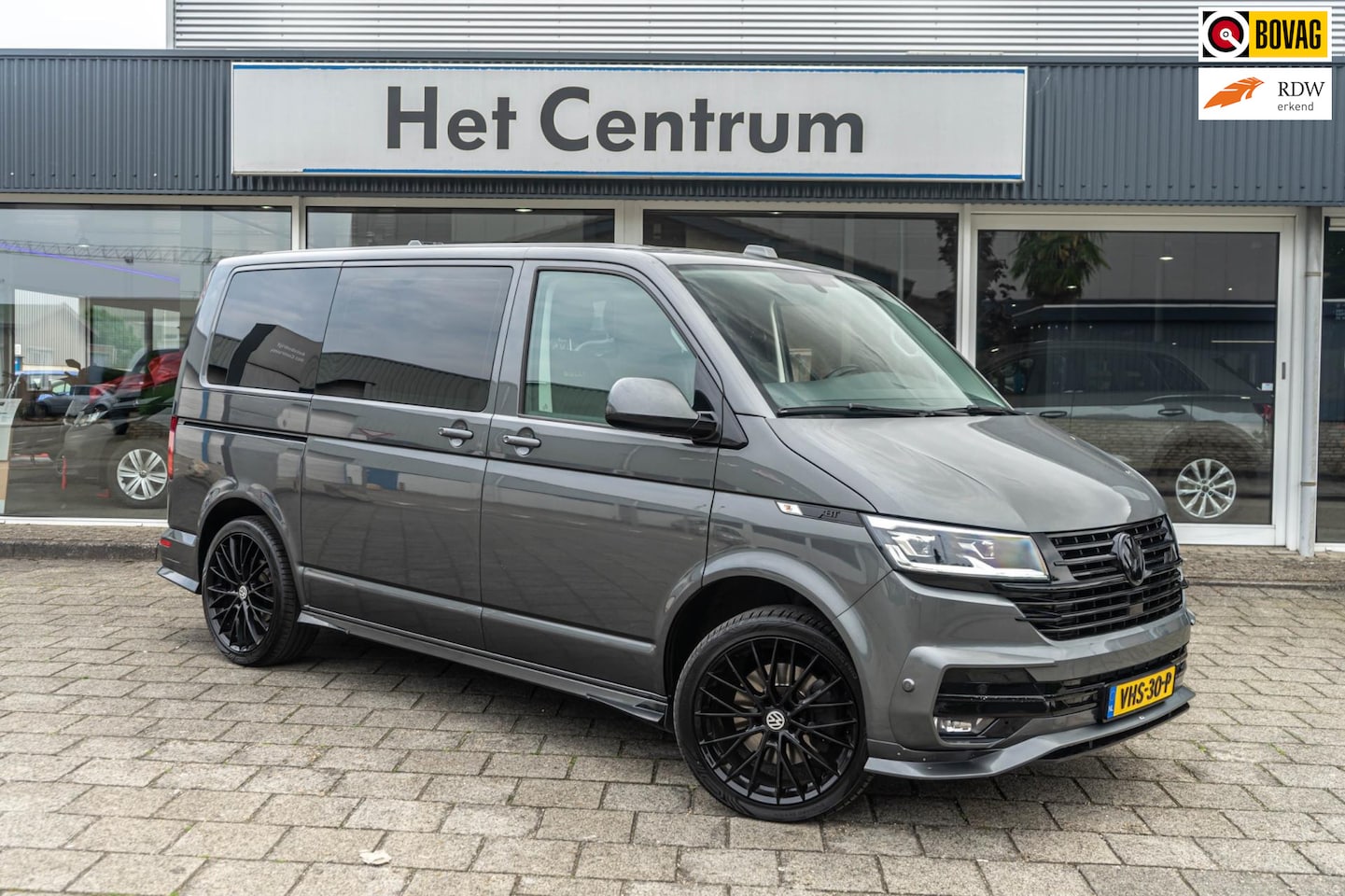 Volkswagen Transporter - Bulli met ABT pakket 2.0 TDI L1H1 30 204PK - Luchtvering - 2 schuifdeuren - enz. - AutoWereld.nl