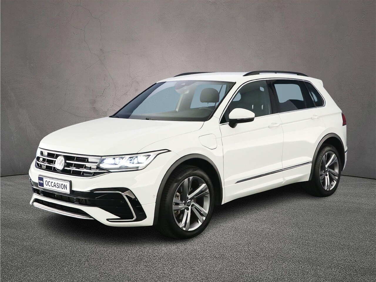 Volkswagen Tiguan - R-Line Business 1.4 TSI eHybrid 245pk DSG Automaat Adaptive cruise control, Achteruitrijca - AutoWereld.nl
