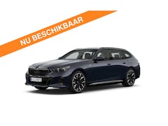 BMW 5-serie Touring - 550e xDrive M-Sport Pro - Pano - Onderstel Prof - Driving Ass Plus - Harman Kardon