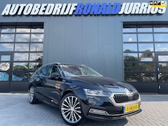 Skoda Octavia Combi - 1.5 TSI First Edition NL.Auto/Panoramadak/Full Led/Adaptive cruise/Leder/Virtual cockpit/1