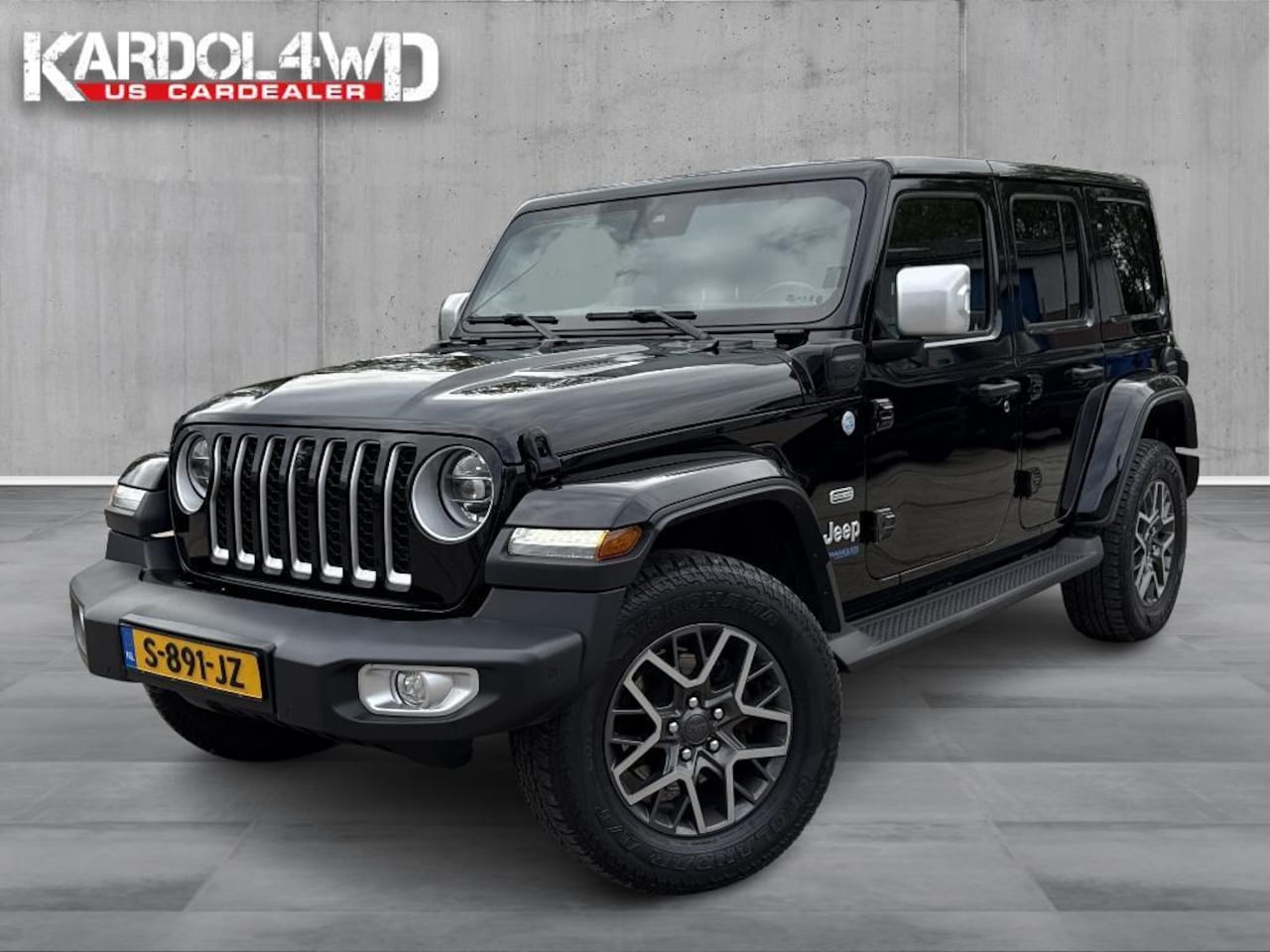 Jeep Wrangler Unlimited - 4xe plug-in 380 Sahara - AutoWereld.nl