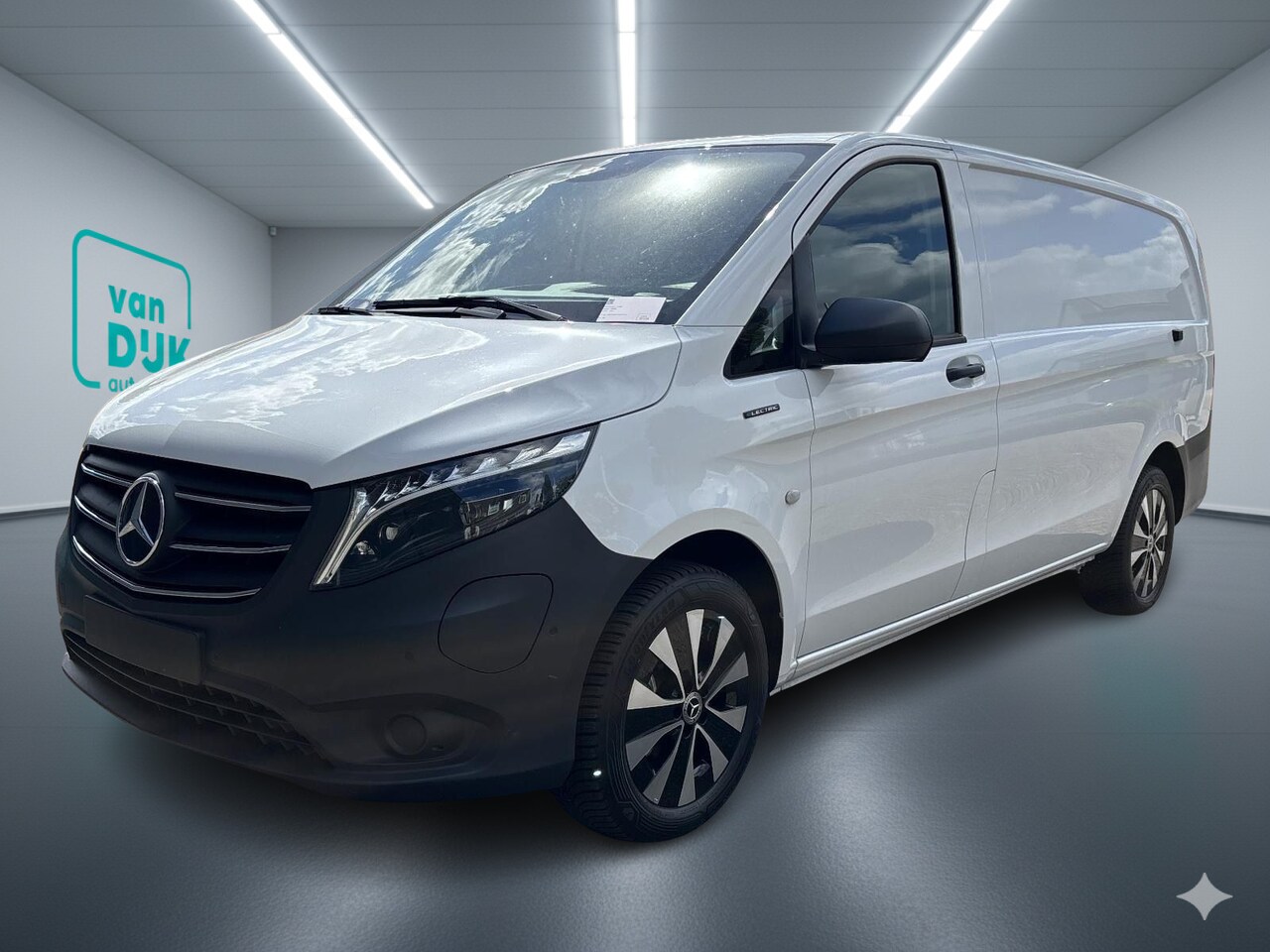 Mercedes-Benz eVito - E VITO 112 L2 60 kWh 100% ELEKTRISCH SNELLADEN 80 KW 270 GRADEN ACHTERDEUREN 4 SEIZOENEN B - AutoWereld.nl