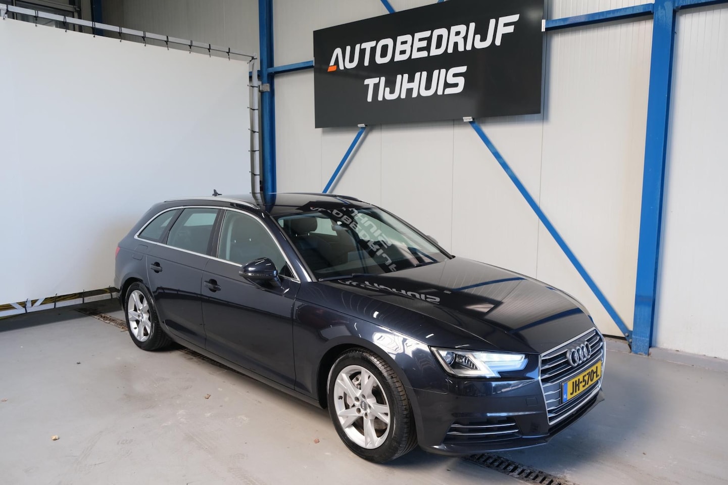 Audi A4 Avant - 2.0 TDI Sport Pro Line Automaat - N.A.P. Airco ,Cruise, PDC, Navi. - AutoWereld.nl