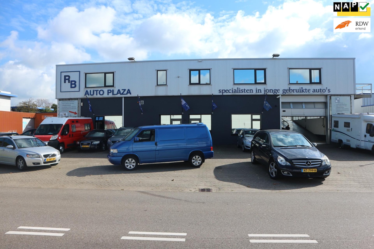 Volkswagen Transporter - 2.5 TDI 292 / AIRCO / NAP KM STAND ! - AutoWereld.nl
