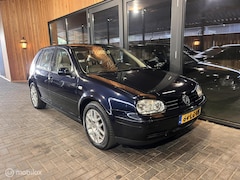 Volkswagen Golf - 4 2.3 V5 Highline 2003 AUT 107.000 KM