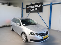 Skoda Octavia Combi - 1.0 TSI Greentech Ambition Business Automaat - N.A.P. Airco, Cruise, Navi, PDC, Trekhaak
