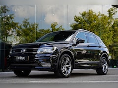 Volkswagen Tiguan - 2.0 TSI 4Motion Highline 3 x R Line Panoramadak