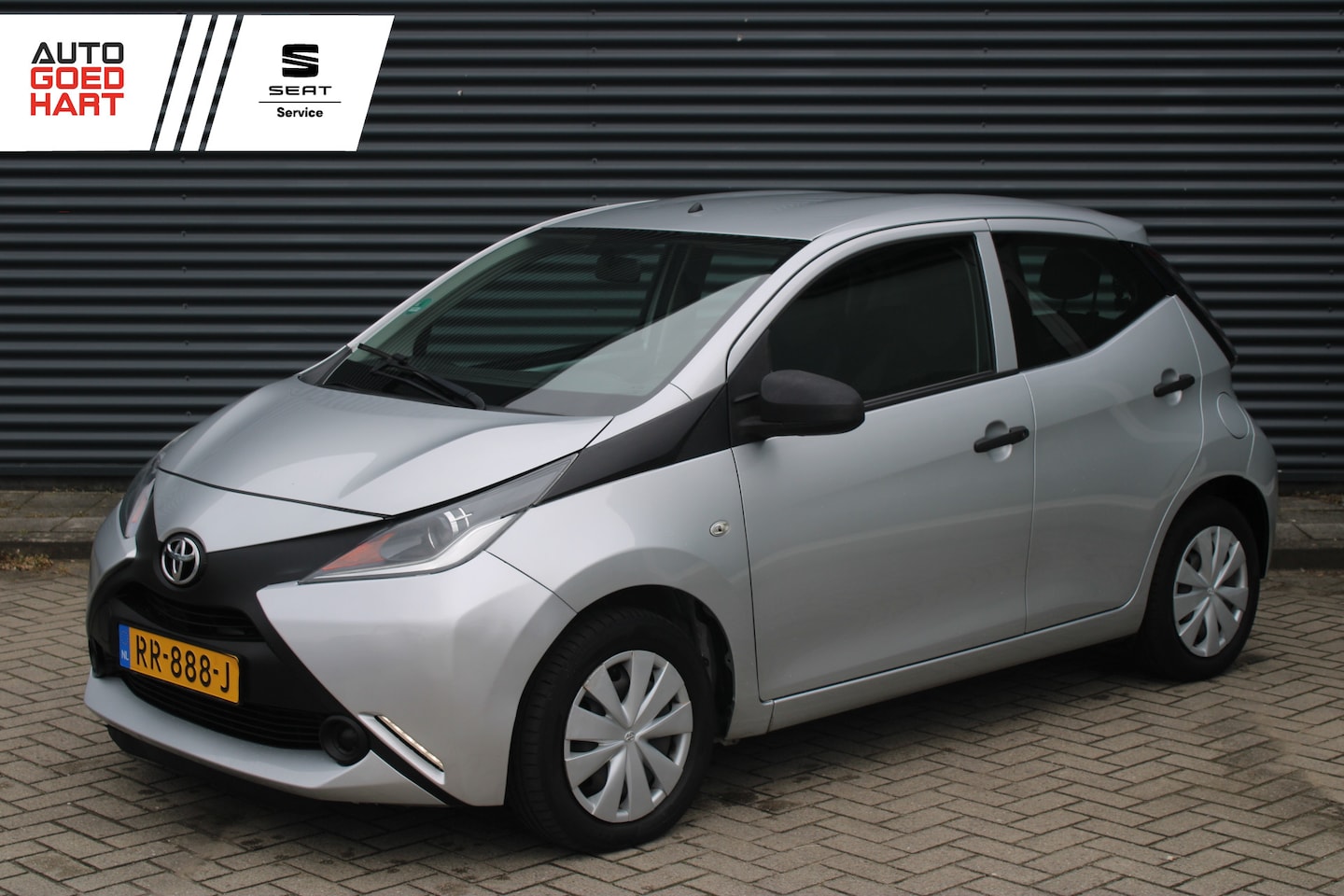 Toyota Aygo - 1.0 VVT-i x-fun 1.0 VVT-i x-fun - AutoWereld.nl