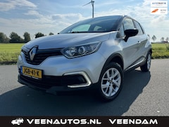 Renault Captur - 1.2 TCe Limited Automaat LED Navi Trekhaak