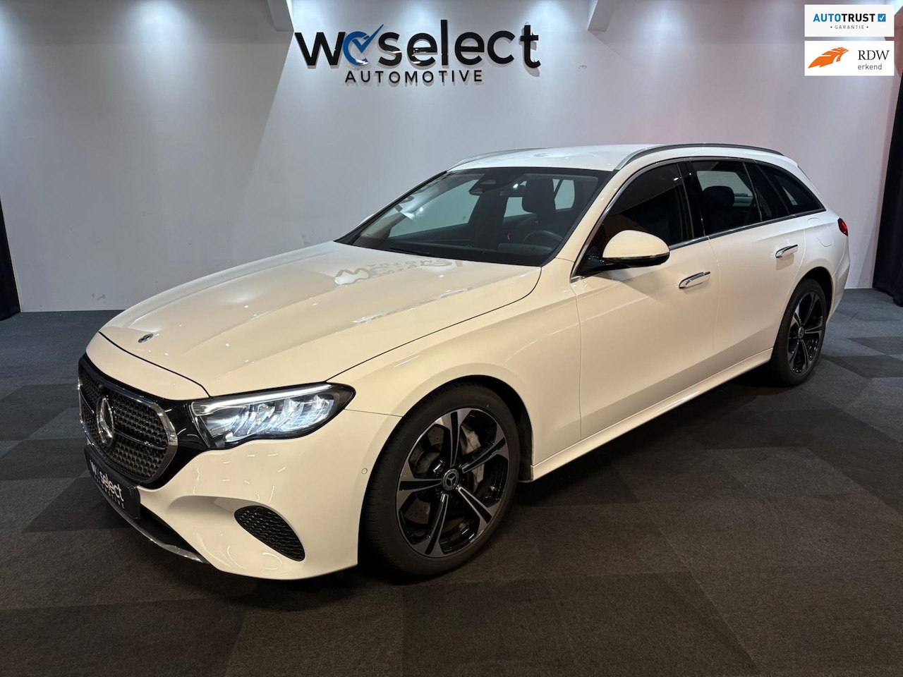 Mercedes-Benz E-klasse Estate - 300 e Sport Edition Ambient - AutoWereld.nl