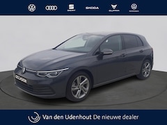 Volkswagen Golf - 1.0 TSI Life Business | Camera | Ergo stoelen | Navigatie | App Connect