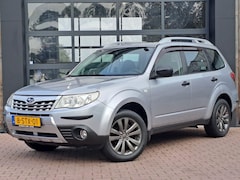 Subaru Forester - 2.0 X Intro 150PK AWD Automaat | Pano | Airco | Trekhaak | Navi | Stoelverwarming |