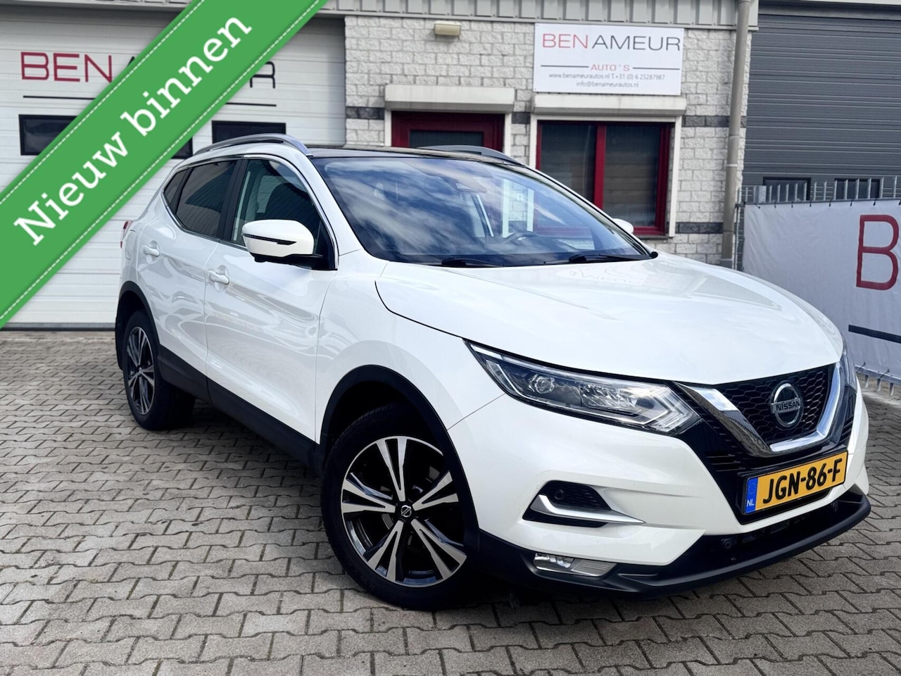 Nissan Qashqai - 1.3 DIG-T Tekna Pano/ Camera/ Leder - AutoWereld.nl
