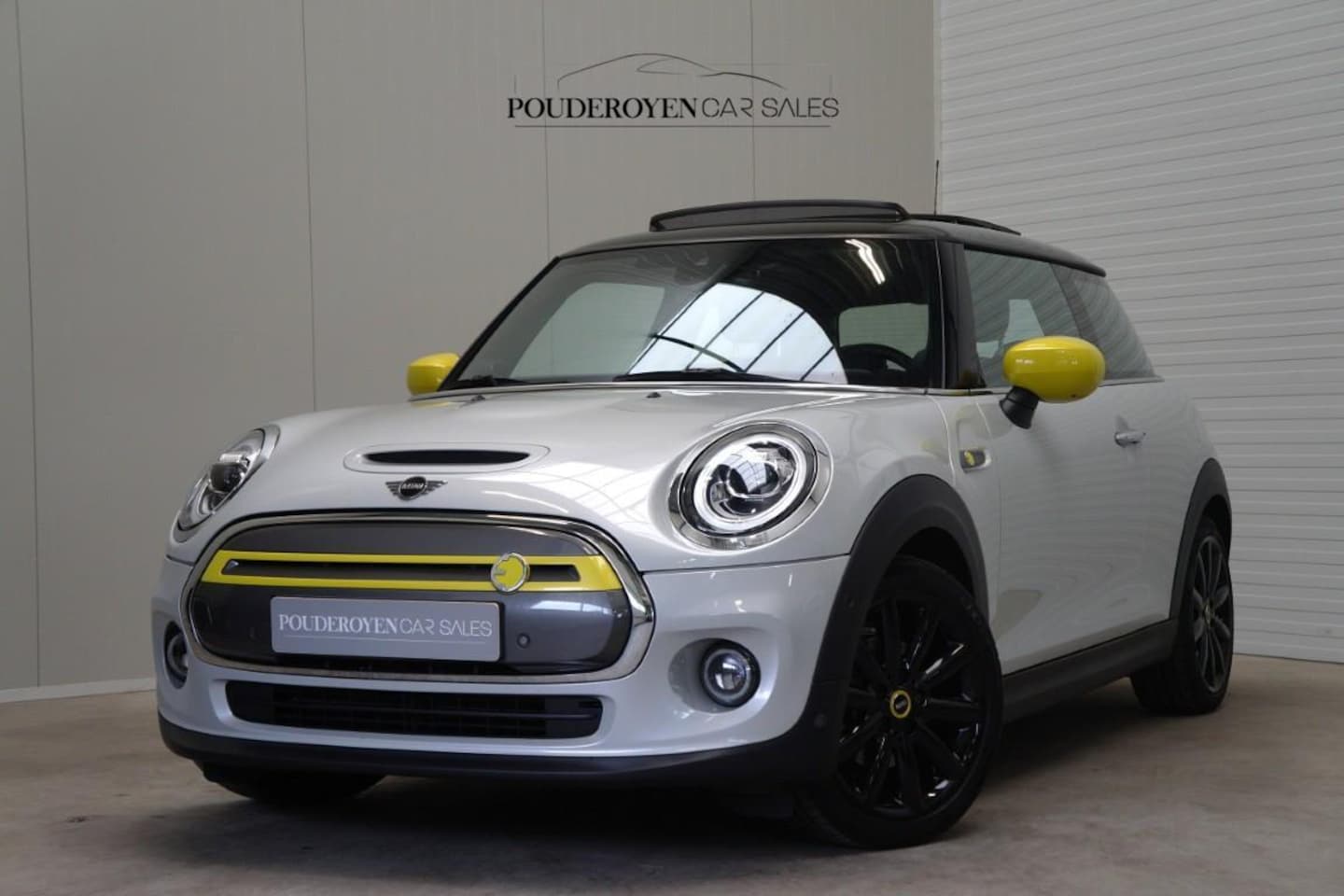 MINI Mini-Electric - Yours 33 kWh - AutoWereld.nl