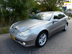 Mercedes-Benz C-klasse Sportcoupé - 180 Kompressor 143pk Airco Youngtimer