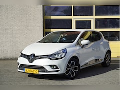 Renault Clio - 0.9 TCe 5drs Intens BJ2017 Lmv 16" | Led | Pdc | Navi | Keyless entry | Achteruitrijcamera