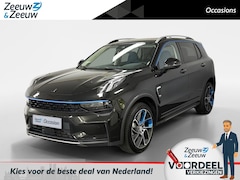 Lynk & Co 01 - 1.5 AIRCO 360GRADEN CAMERA SENSOREN RONDOM APPLE CARPLAY/ANDROID AUTO NAVI STOELVERWARMING