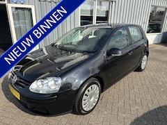 Volkswagen Golf - 1.6 FSI Optive 3