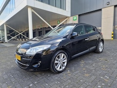 Renault Mégane - 1.4 TCe GT-Line PANO NAVI PSENSOR CRUISE TREKHAAK 2 X SLEUTELS
