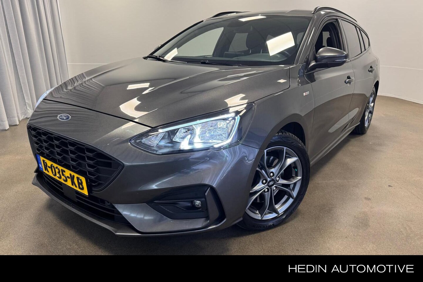 Ford Focus Wagon - 1.0 EcoBoost ST Line Business | Winter Pack | Car Play | Android Auto | All-Season | Priva - AutoWereld.nl