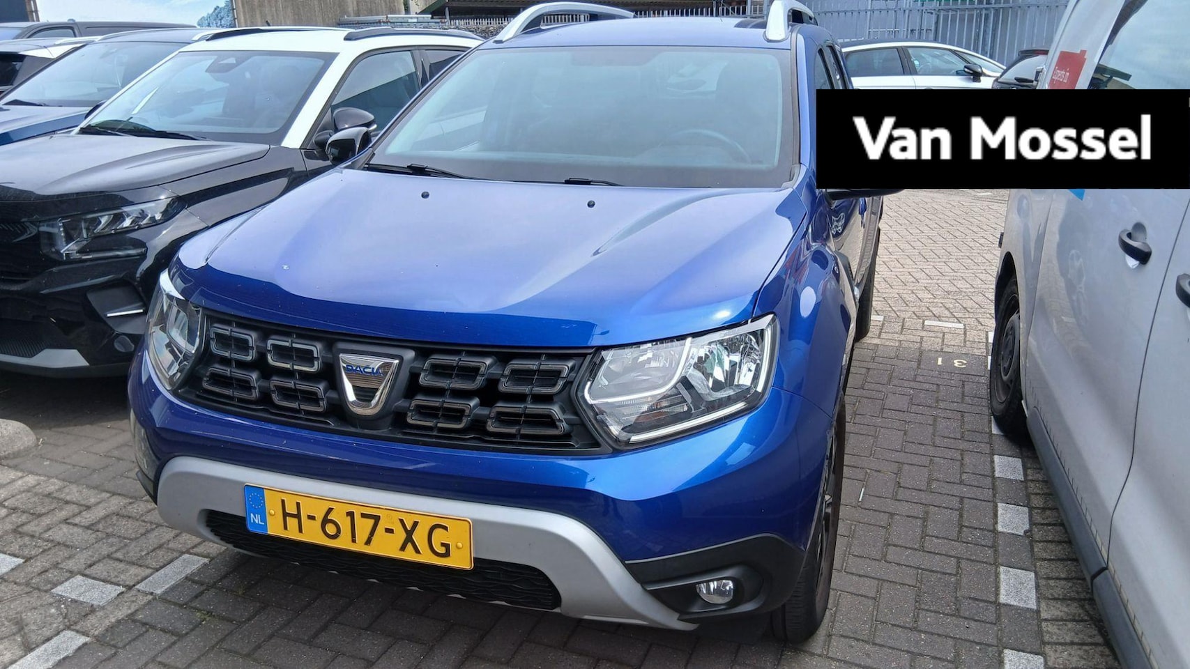 Dacia Duster - 1.3 TCe Serie Limitee 15th Anniversary 1.3 TCe Serie Limitee 15th Anniversary - AutoWereld.nl