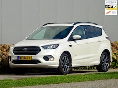 Ford Kuga - 1.5 /// ST Line 182Pk AWD / PANO / Trekhaak