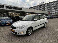 Skoda Fabia Combi - 1.2 TSI Style Pdc Airco Lmv Nap