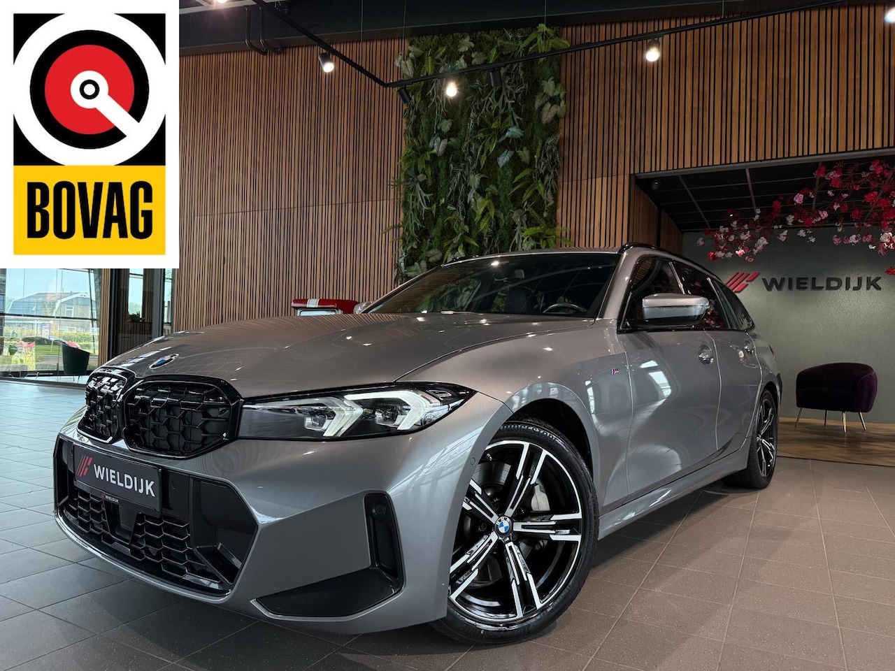 BMW 3-serie Touring - 330i M-sport Shadowline - AutoWereld.nl