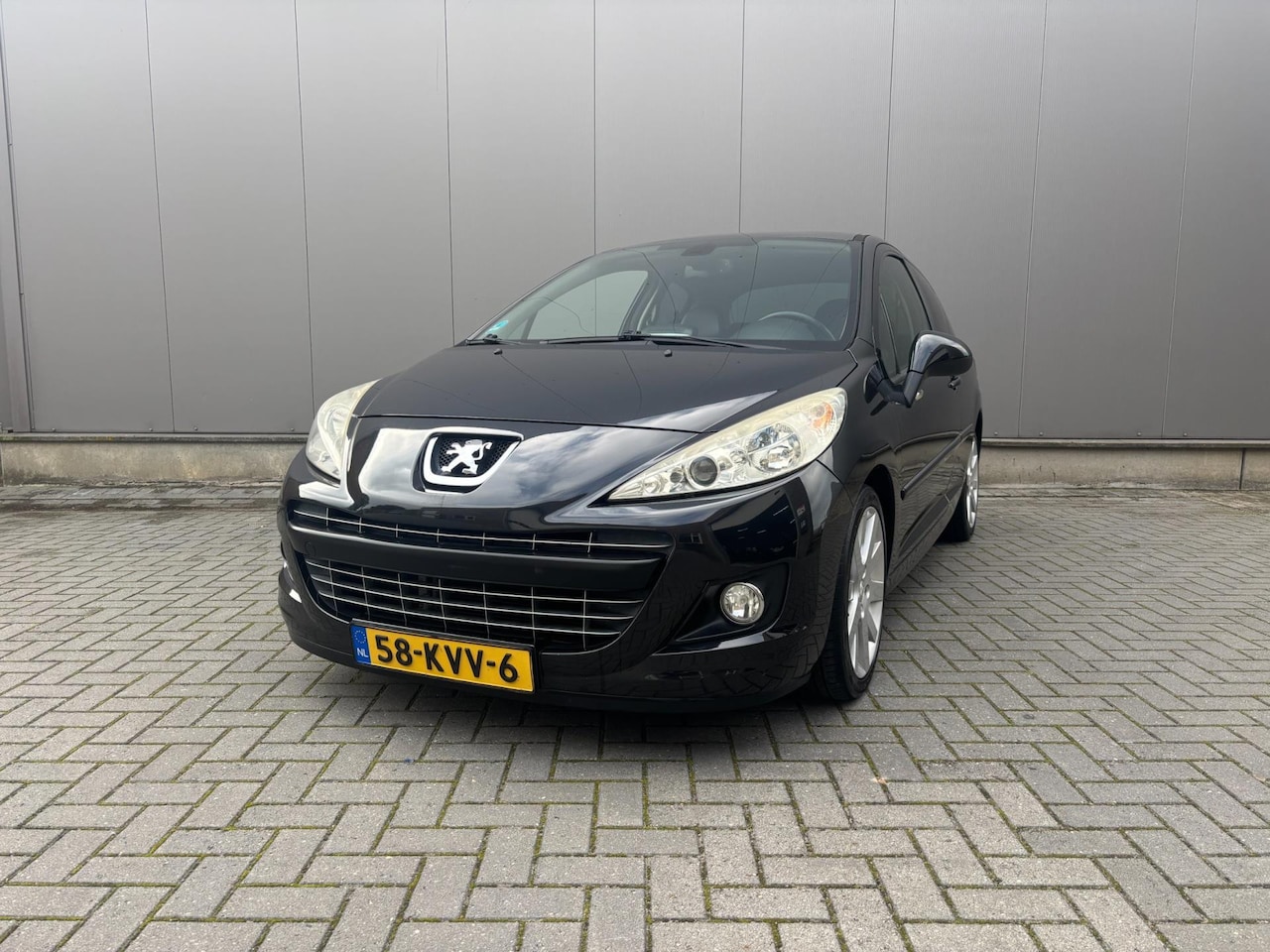 Peugeot 207 - 1.6 THP Féline 1.6 THP Féline - AutoWereld.nl