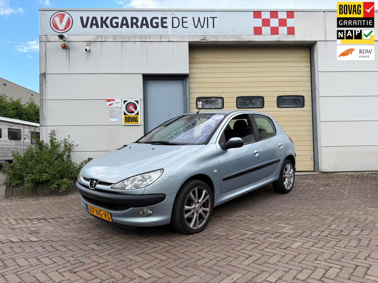 Peugeot 206 - 1.4 Gentry Automaat - AutoWereld.nl