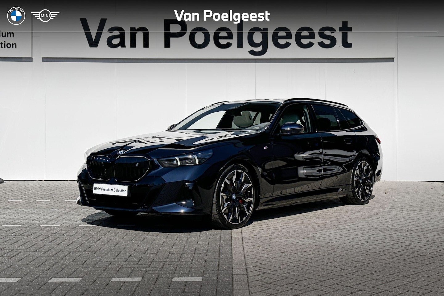 BMW i5 Touring - eDrive40 M Sport Edition | M Sport Pro | Innovation Pack | Travel Pack | Comfort Pack | Sh - AutoWereld.nl